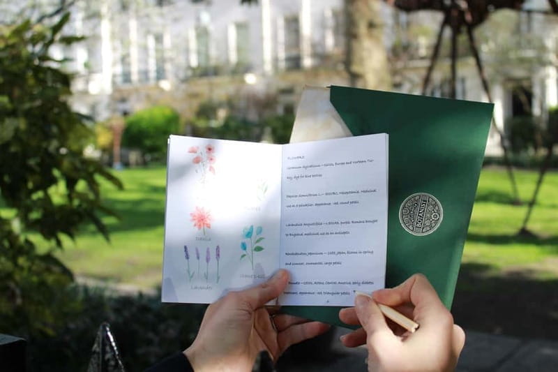 London: 2.5-hour Outdoor Escape Room Game - Unlocking London’s Secrets with the Belgravia Botanist