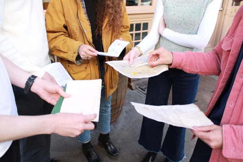 London: 2.5-hour Outdoor Escape Room Game - FAQ