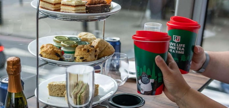 London: Afternoon Tea Bus & Buckingham Palace Entry Option - Who Should Consider This Tour?