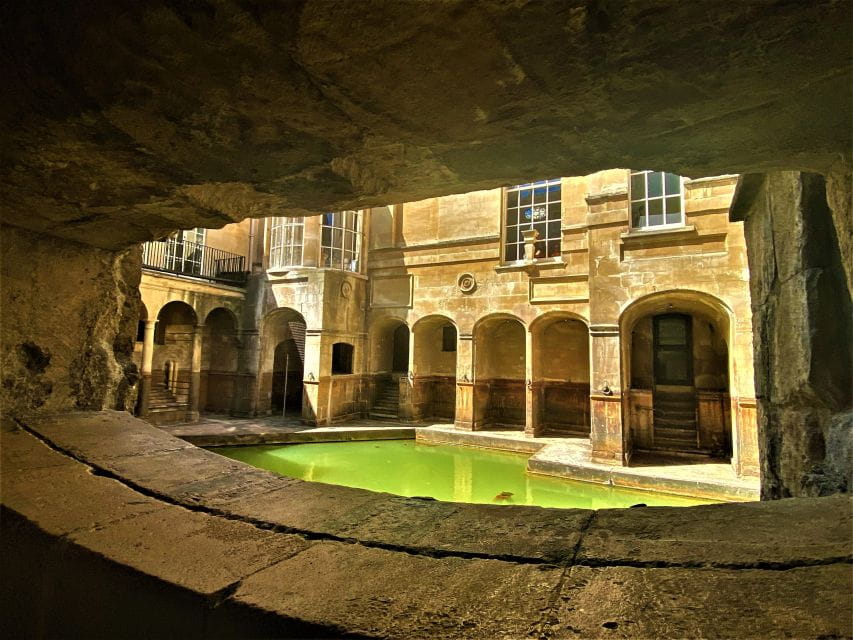 London and Iconic England Tour & Stay - 6 Days - Discovering the Roman Baths in Bath