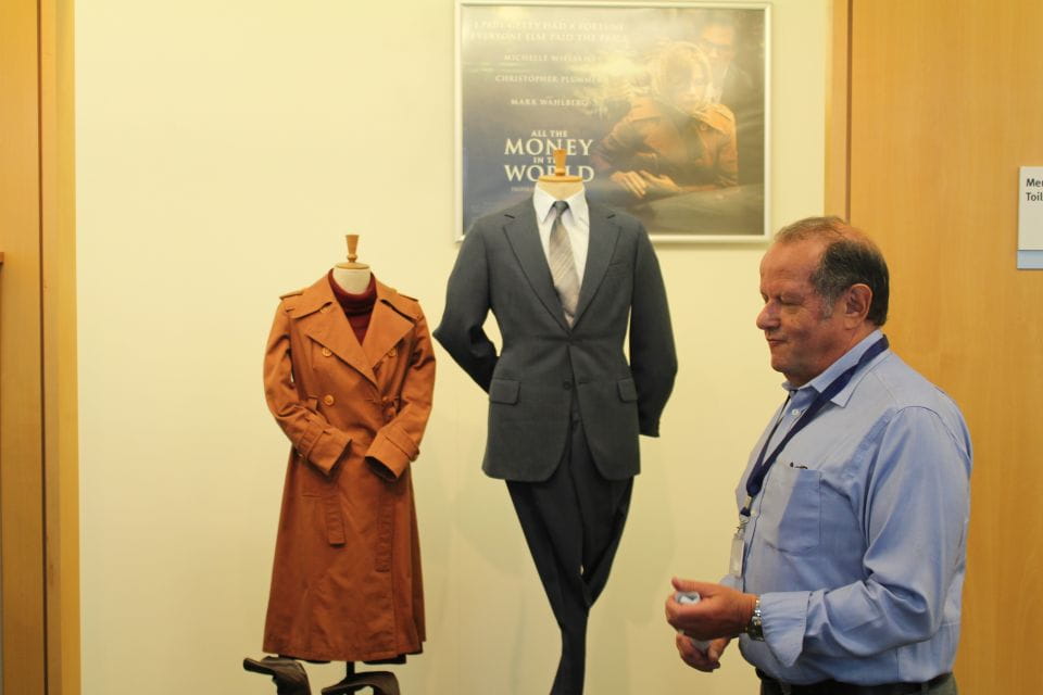 London: Angels Costumes Tour - Key Points