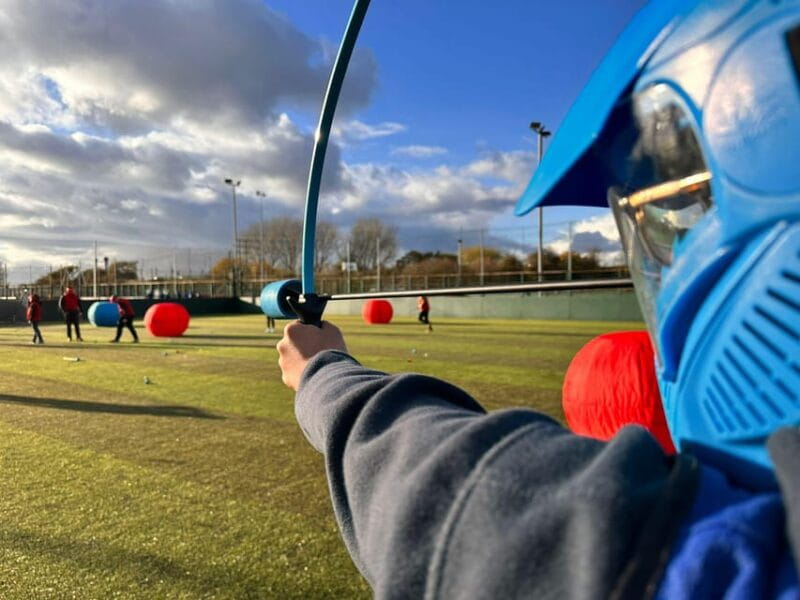 London: Archery Combat Game with Bows and Arrows - Key points / Takeaways