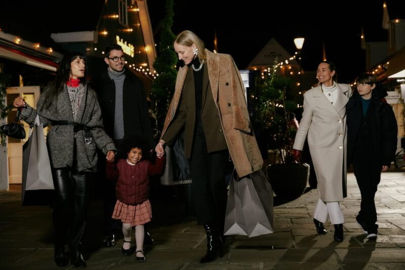 London: Bicester Village Shopping Day Trip with Coach Ride - Introducing the Bicester Village Shopping Day Trip