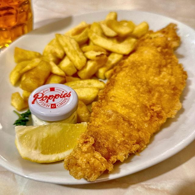 London: Central London Food Tour With 10+ Tastings - Indulgent Beer Tasting