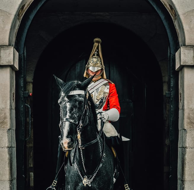 London: Changing of the Guard Experience Private Tour Guide - FAQ: Common Questions About the Tour