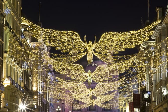 London Christmas Eve With 3 Course Dinner and Midnight Mass - Key points / Takeaways
