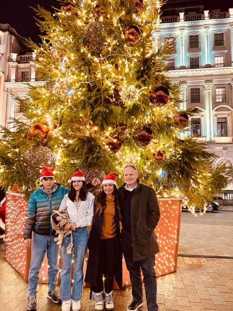 London: Christmas Lights Private Taxi Tour - Key points / Takeaways