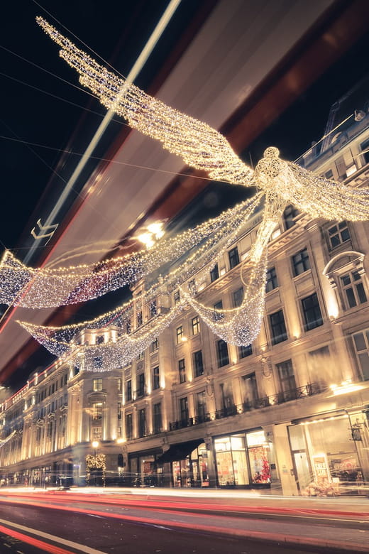 London: Christmas Lights Tour by Vintage Double-Decker Bus - Who Will Love This Tour?