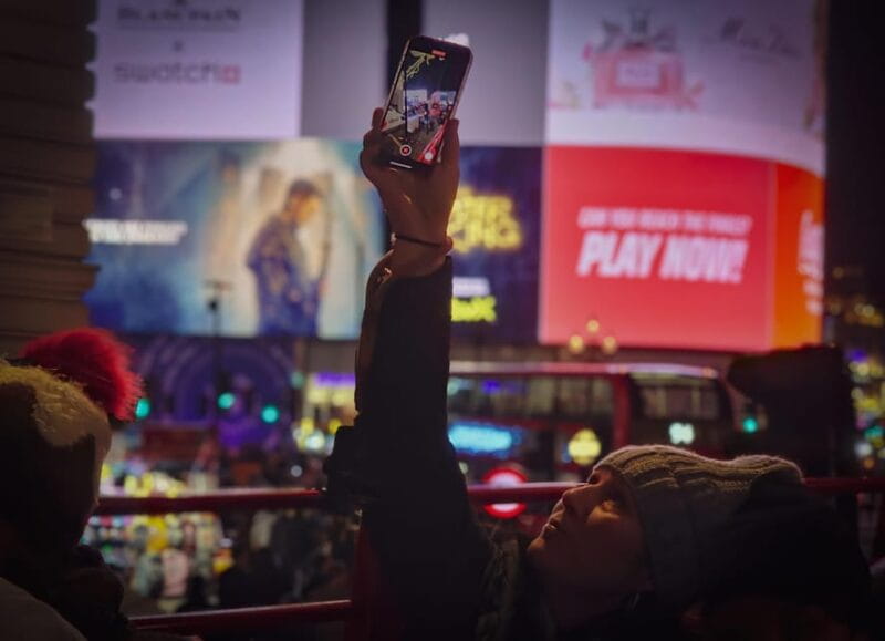 London: Christmas Lights Tour by Vintage Double-Decker Bus - The Sum Up: Who Should Consider This Experience?