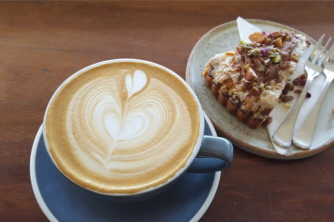 London Food & Drinks Private Tour - British Taverns & Pubs - The Authenticity and Value of the Experience