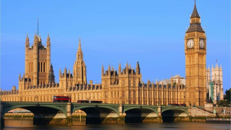 London from Edinburgh by Rail with Sightseeing & London Eye. - Practical Tips for a Smooth Day