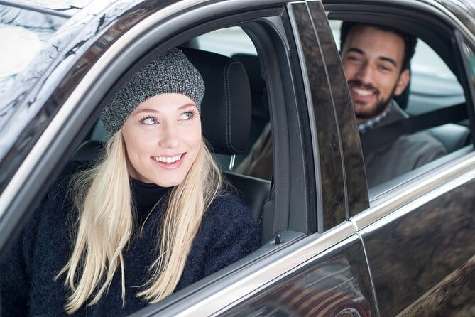 London Gatwick (LGW) Airport Arrival Shared Transfer - Airport to Hotel - Practical Tips for Travelers