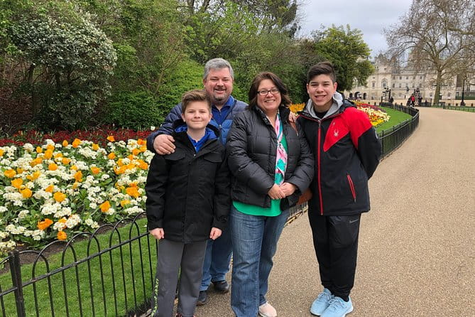 London Highlights Private Car with Driver Guide - Who Will Love This Tour?