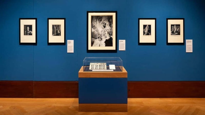 London: Highlights Tour & Buckingham Palace Kings Gallery - Exploring London’s Iconic Landmarks with a Local Guide