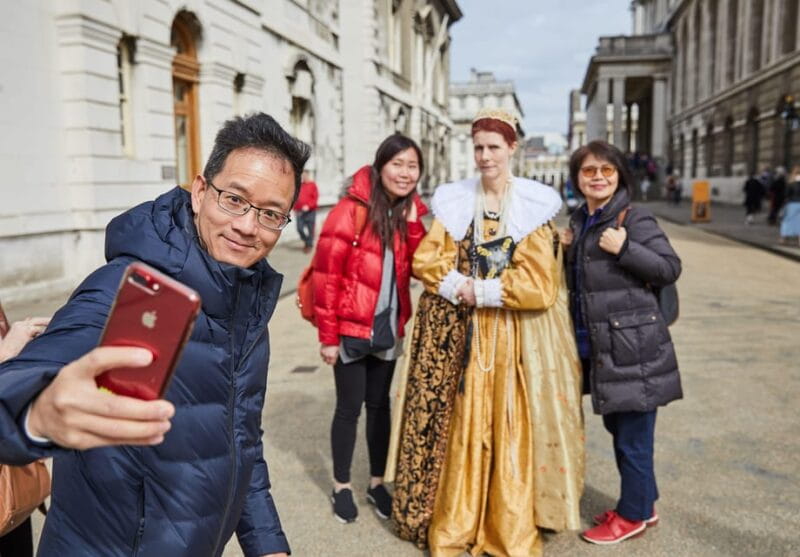 London: Hop-On Hop-Off 1 Day River Pass + Painted Hall - The Sum Up