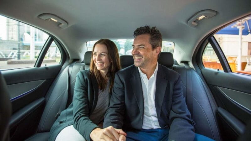 London In One Day Private tour with separate Tour Guide - Price and Logistics: Is It Good Value?