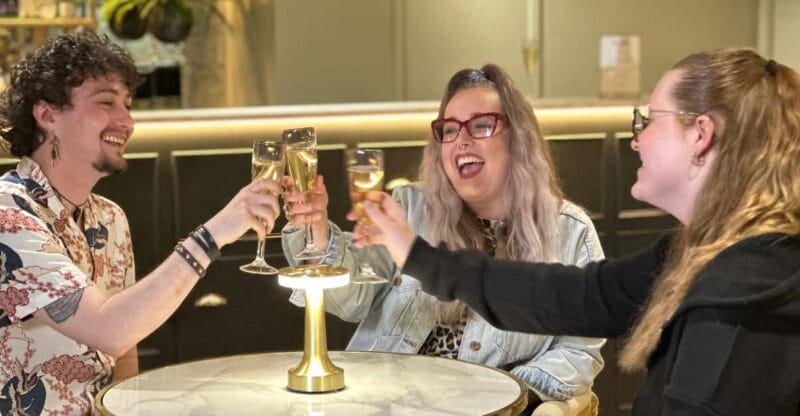 London: Madame Tussauds Fast Track Entry & Champagne Bar - Encountering the Stars: Wax Figures and Interactive Attractions