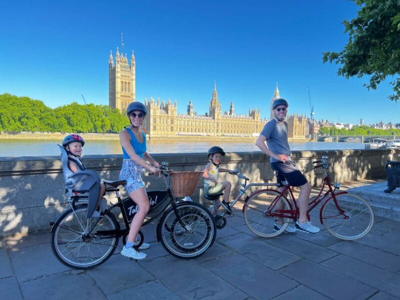 London: Private Family Guided Bike Tour with Childseats - Discovering London on Two Wheels: A Deep Dive