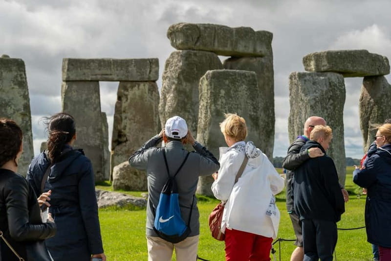 London: Private Tour of Stonehenge, Windsor Castle, and Bath - Price and Value