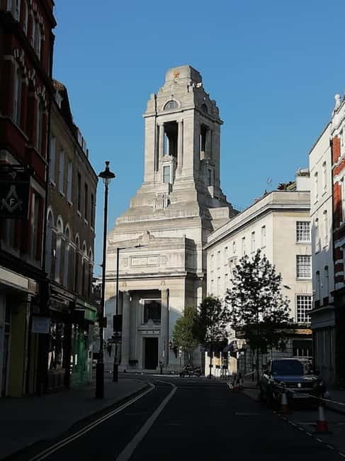 London: Quirky Historical Sites Private Walking Tour - What to Bring and Tips