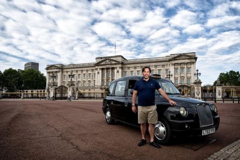 London: Sightseeing Private Black Cab Tour - Pickup and Drop-off