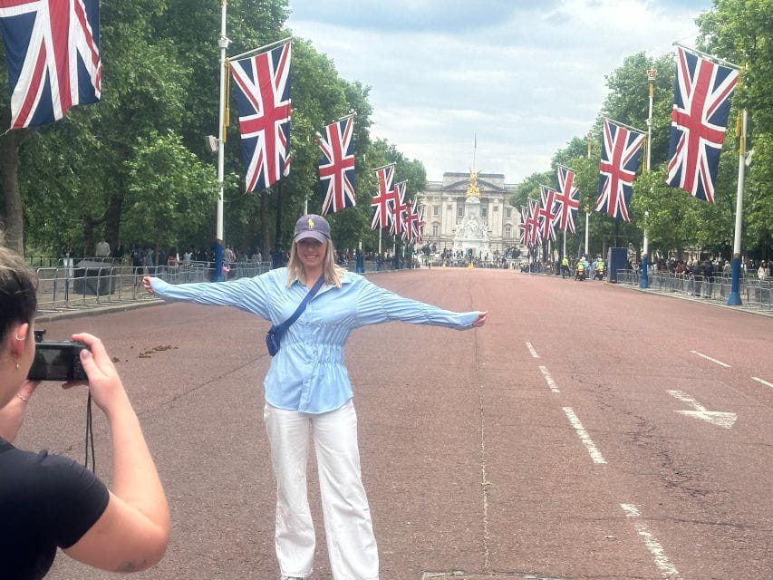 London: Sightseeing Private Black Cab Tour - Bespoke Tour