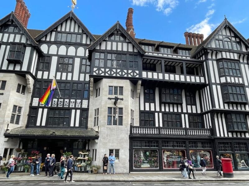 London: Taylor Swift London Boy Walking Tour - The Experience: Value, Atmosphere, and Practical Tips