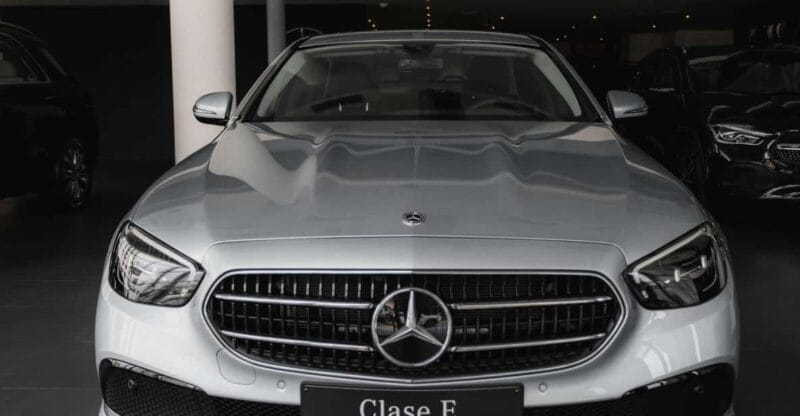 London: Tour of Stonehenge - The Visitor Center and Exhibitions: Bringing the Past to Life