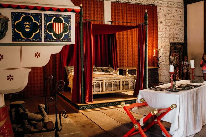 London: VIP Tower Opening Ceremony, Crown Jewels & Cruise - The River Cruise: A Relaxing Finish