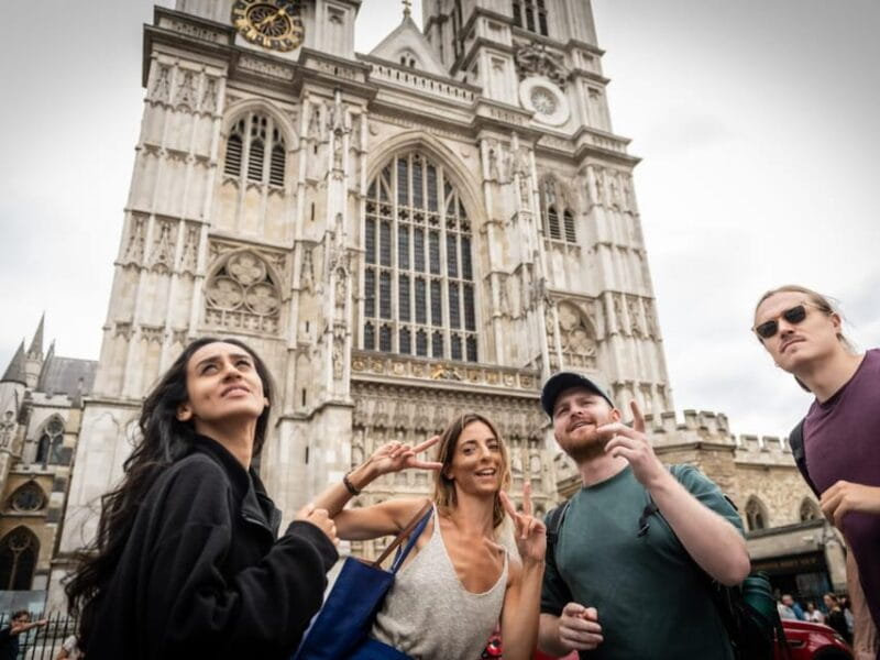 London: Walking Tour & Westminster Abbey Skip-the-Line Entry - Discovering London’s Iconic Sights and Hidden Details