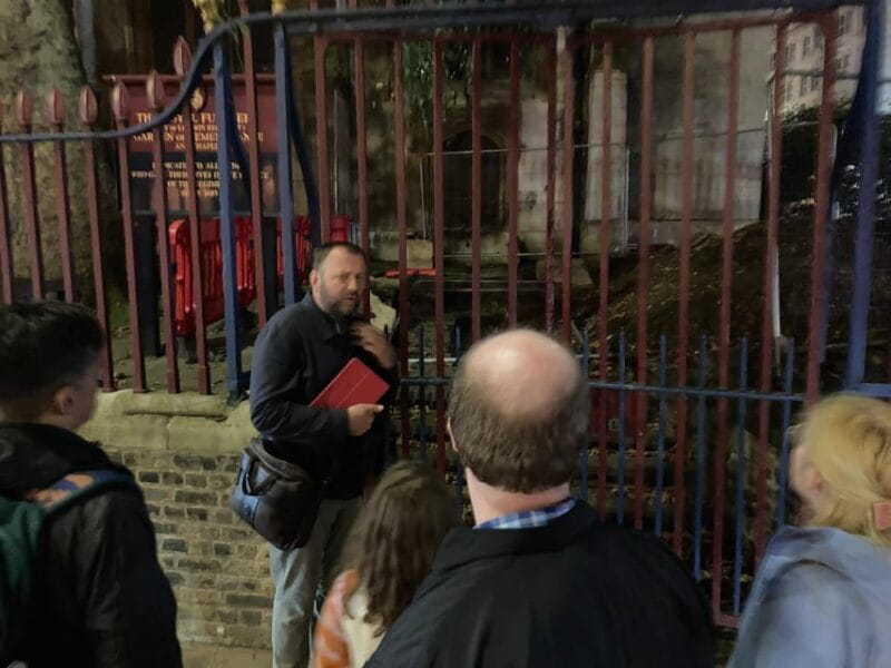 London's Ghosts & Gruesome Past Nighttime Walking Tour - Final Thoughts