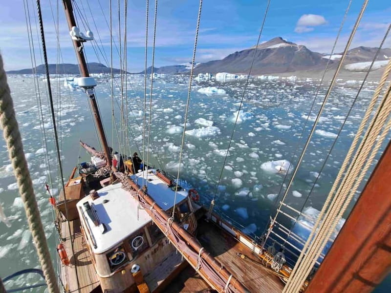 Longyearbyen: 10-Day Spitsbergen Cruise on Havella Boat - Setting Sail from Longyearbyen: The Gateway to Svalbard