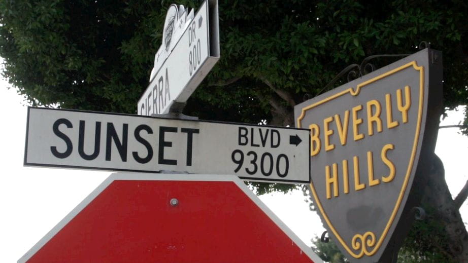Los Angeles: The LA Highlights Tour - Stroll Through Beverly Hills