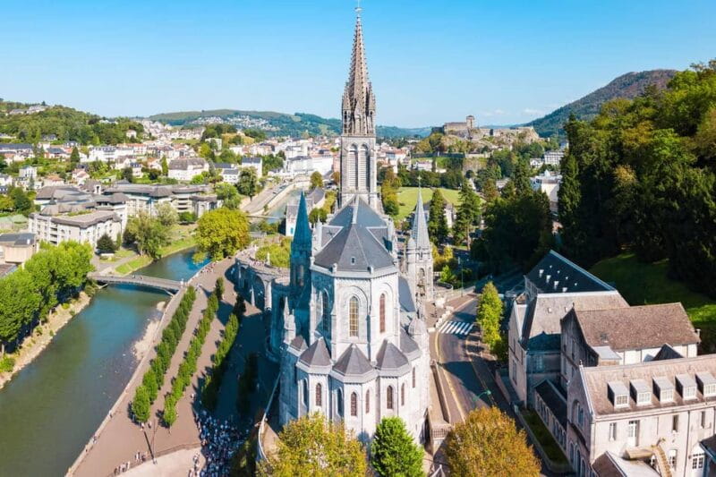Lourdes: Full Day Private Walking Tour with Local Guide - Exploring the Heart of Lourdes: A Detailed Journey