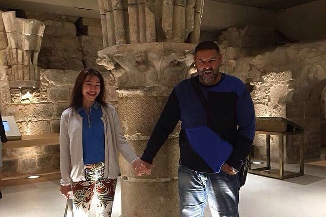 Louvre: Highlights and Hidden Pearls in MINI Groups/Skip the Line - Small-Group Tour Experience