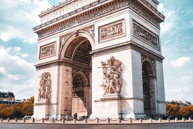 Louvre Museum and Arc de Triumph Tickets with Audio Guide - Visiting the Louvre: A Guide to the World’s Most Famous Museum