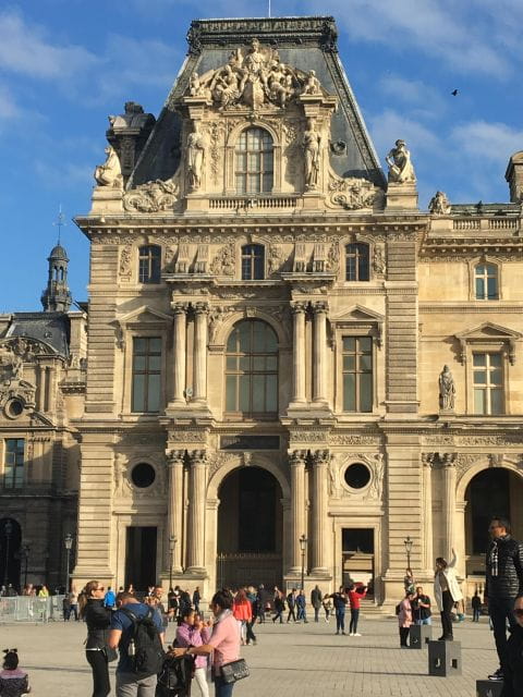 Louvres Highlights in Two Hours - Napoleons Favorite Painting