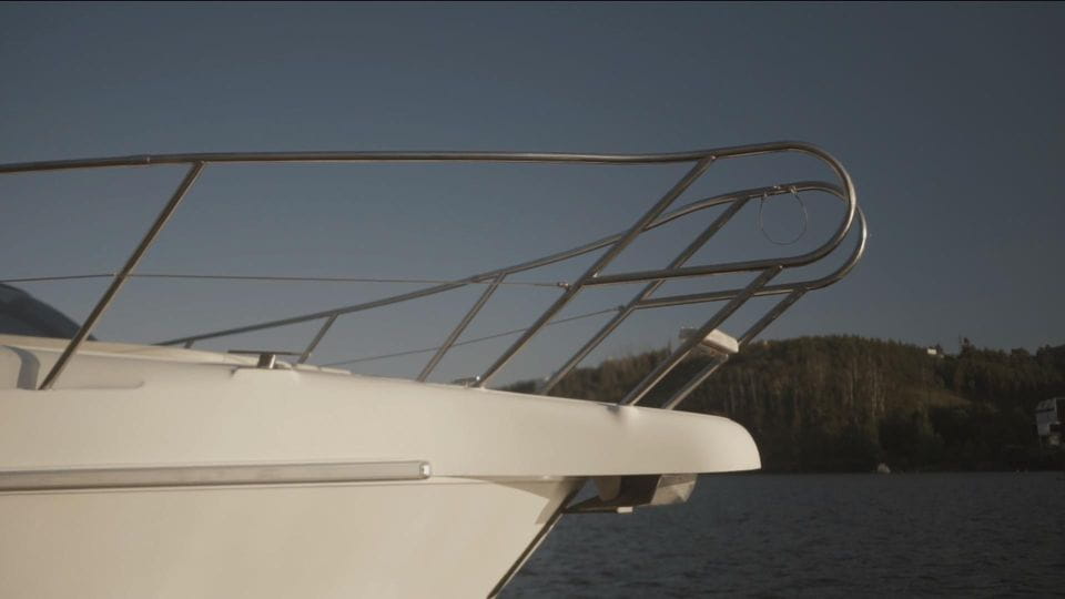 Love Island: Full Day Yacht Tour - Getting to the Tour