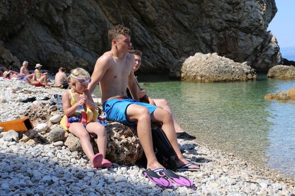Lovran/Opatija: Swimming on Cres Island With Lunch - Magic-beach: Break and Activities