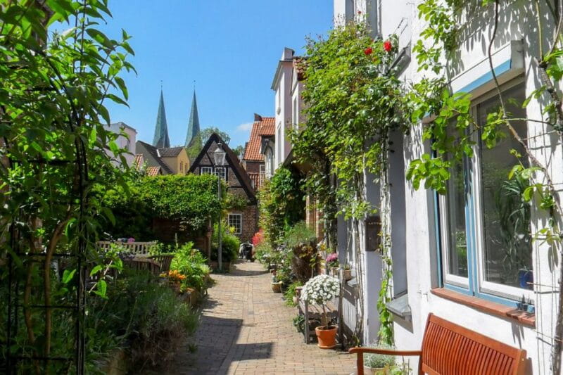 Lübeck: Entertaining Tour Through Hidden Courtyards - Key Points / Takeaways
