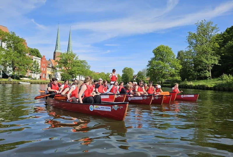 Lübeck's old town by canoe: explore and circumnavigate on your own - Price and Practical Details