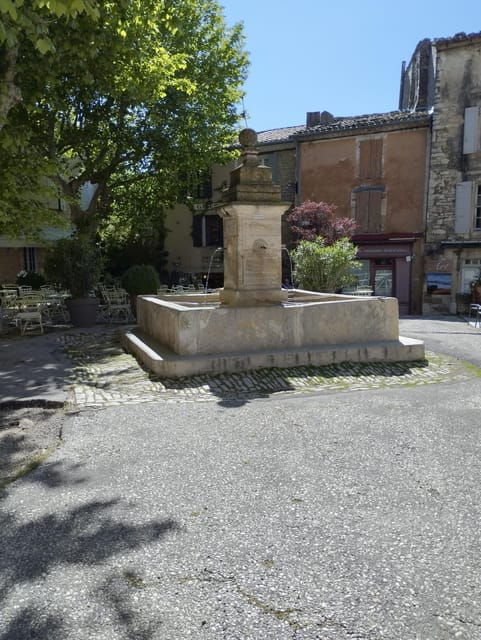 LUBERON : Gordes, Roussillon with Ochre trail & Sorgue river - Logistical Details: Timing, Comfort, and Group Size