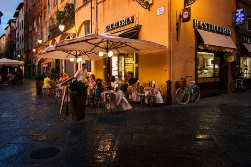 Lucca: Guided Food Walking Tour with Tastings - Key Points / Takeaways