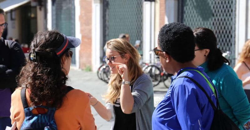 Lucca: Guided Walking Tour - The Rhythm and Flow of the Tour