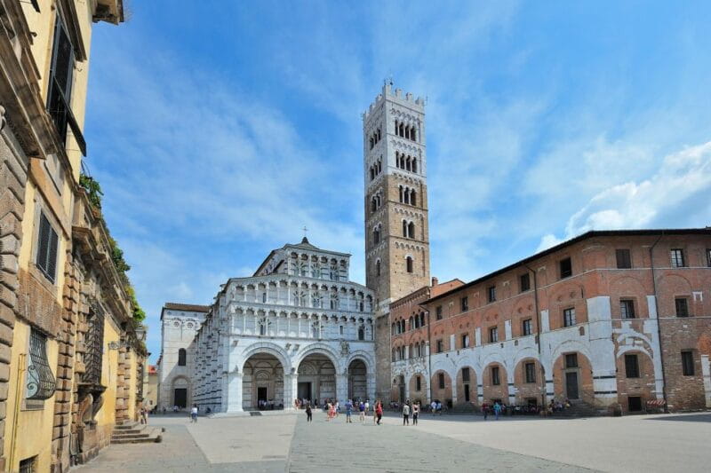 Lucca: Private Guided Walking Tour - Key Points / Takeaways