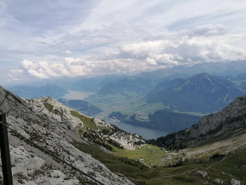 Lucerne or Zurich: Interlaken and Lauterbrunnen Day Tour - Key Points / Takeaways