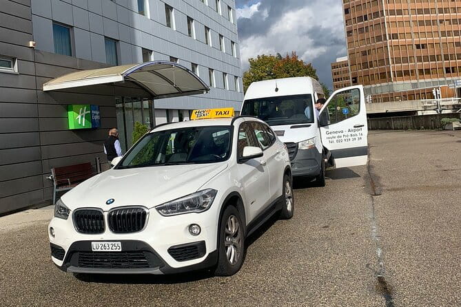 Lucerne to Zurich Airport Private Transfer (Local drivers) - The Sum Up