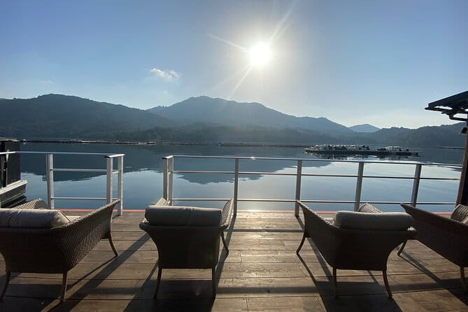 Lunch Cruise on HANAIKADA (Raft-Type Boat) With Scenic View of Miyajima - Beverage Selections Available