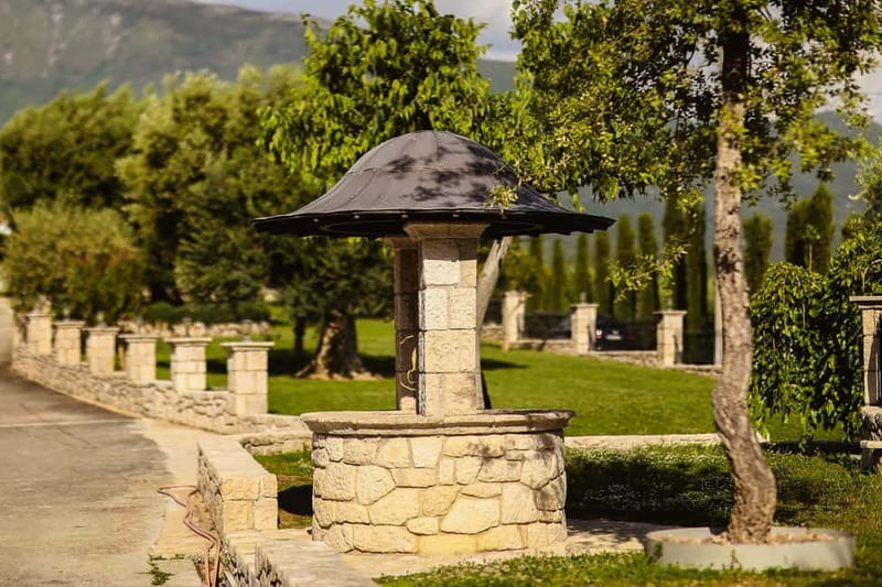 Lundër: Lundra Winery Guided Tour with Wine Tasting - Key points / Takeaways