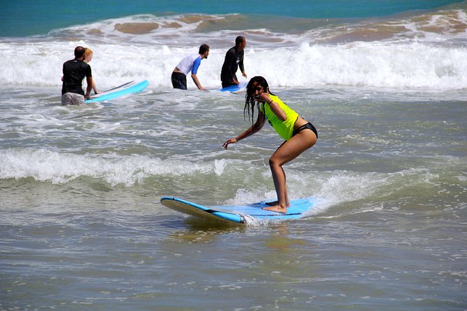 Luquillo, Puerto Rico: Beginners Surf Lesson - Snacks and Refreshments Provided